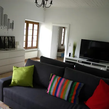 Ancienne Ferme Renovee Dans Le Gers Holiday home Beraut