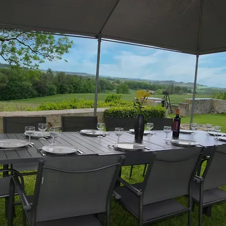 Holiday home Ancienne Ferme Renovee Dans Le Gers *